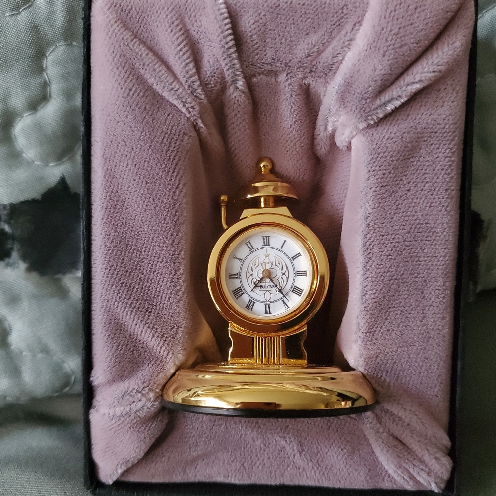 Miniature Clock